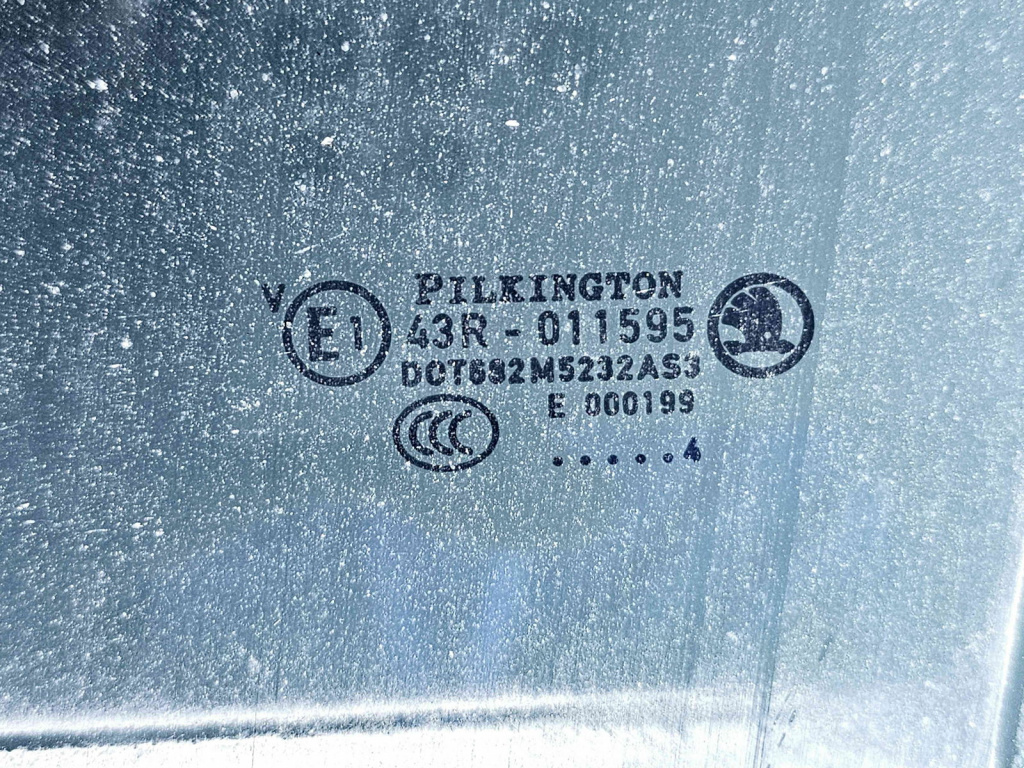 Geam usa stanga spate Skoda Yeti (5L) [Fabr 2009-2020] OEM