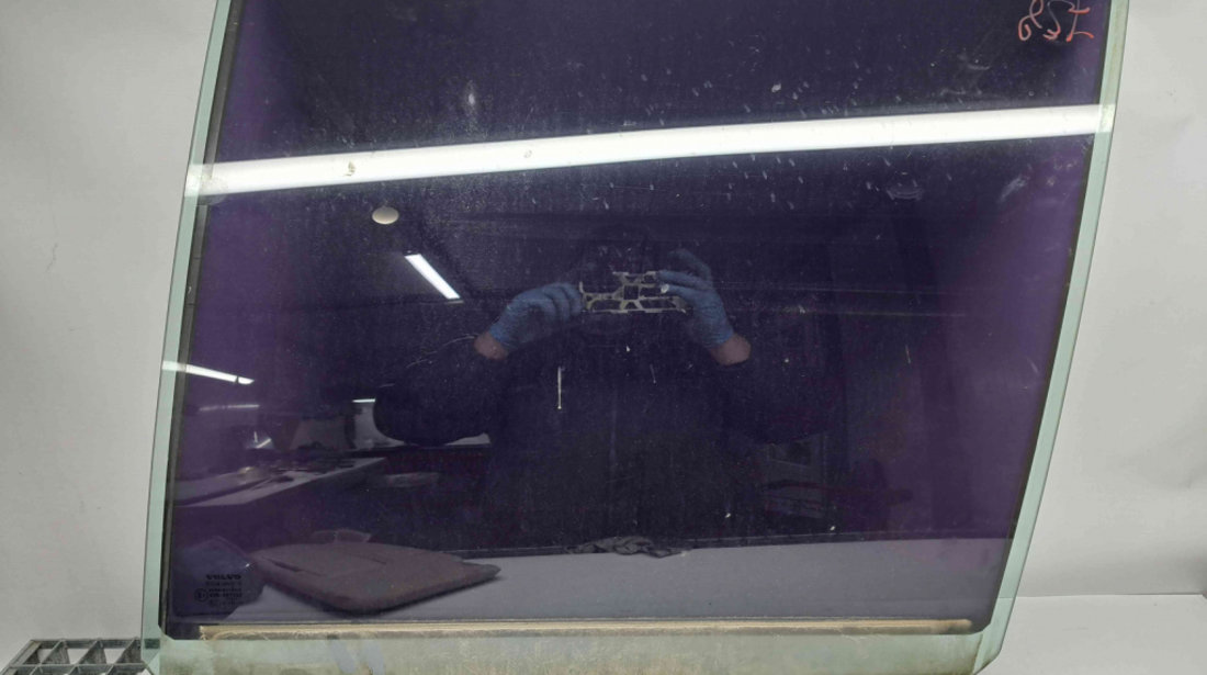 Geam usa stanga spate Volvo XC90 [Fabr 2002-2014] OEM