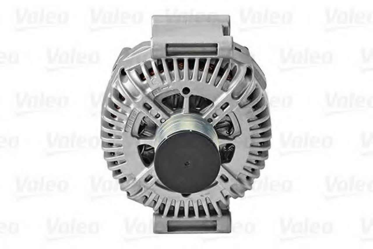 Generator / Alternator MERCEDES E-CLASS Cabriolet (A207) (2010 - 2016) VALEO 437539 piesa NOUA