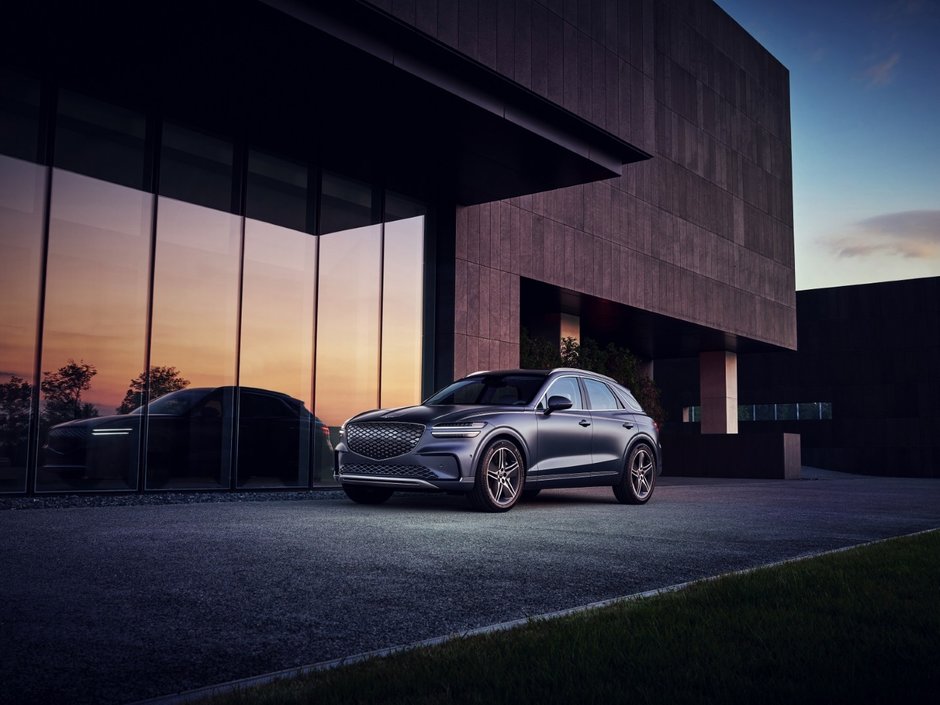 Genesis Electrified GV70