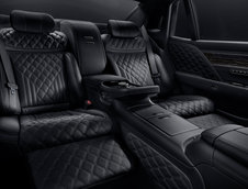 Genesis G90 Long Wheel Base Black