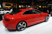 Geneva 2010: Audi RS5 e sexy in rosu