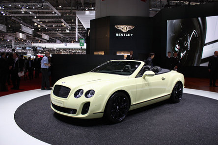 Geneva 2010: Bentley Continental Supersports Cabrio face topless la Geneva