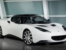 Geneva 2010: Evora X 2 - Carbon Edition si 414E Hybrid