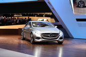 Geneva 2010: Mercedes F800 Style - Probabil noul CLS...