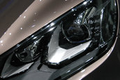 Geneva 2010: Noul VW Touareg este mai fluent, mai sportiv, mai usor