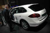 Geneva 2010: Porsche Cayenne a ajuns la a doua generatie