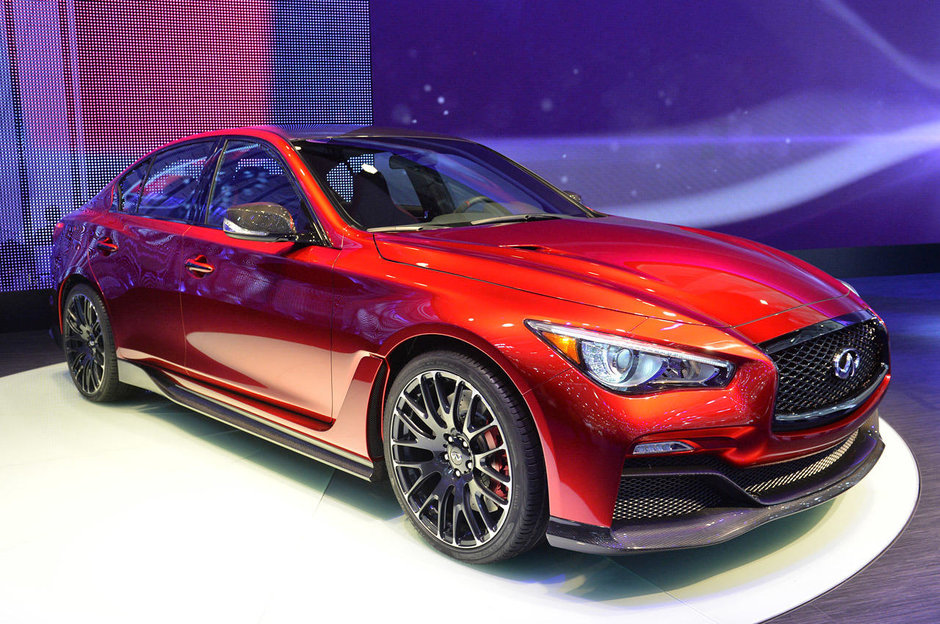 Geneva 2014: Infiniti Q50 Eau Rouge Concept