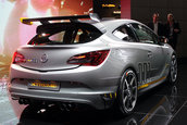 Geneva 2014: Opel Astra OPC Extreme