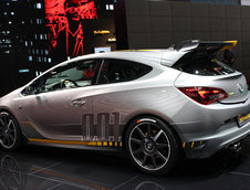 Geneva 2014: Opel Astra OPC Extreme