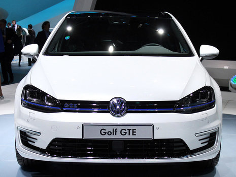 Geneva 2014: Volkswagen Golf GTE