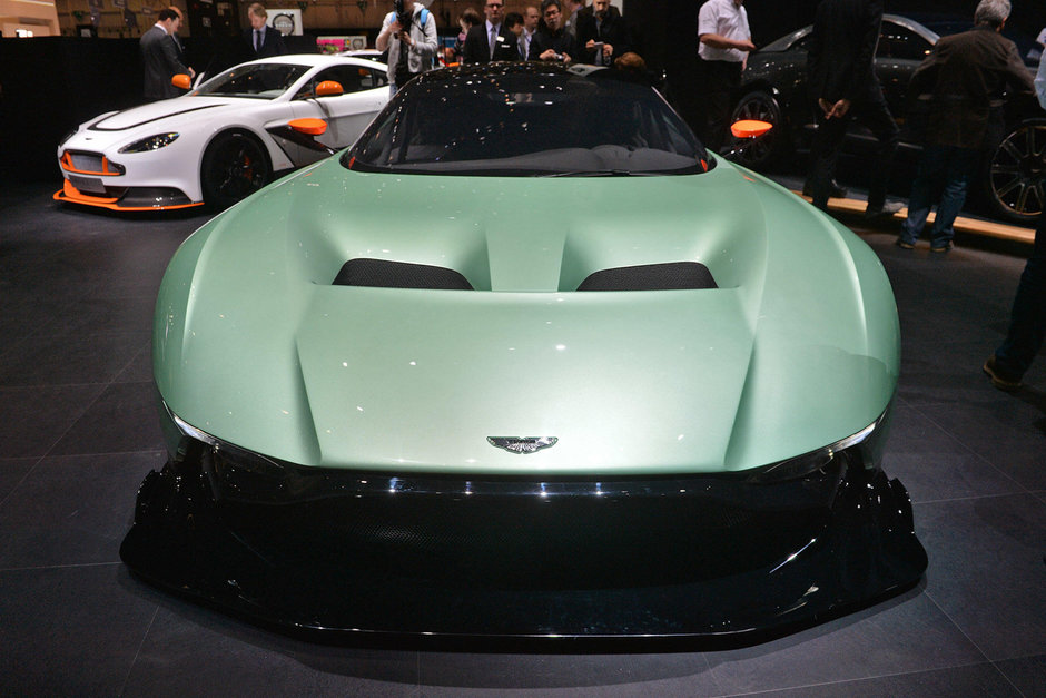 Geneva 2015: Aston Martin Vulcan