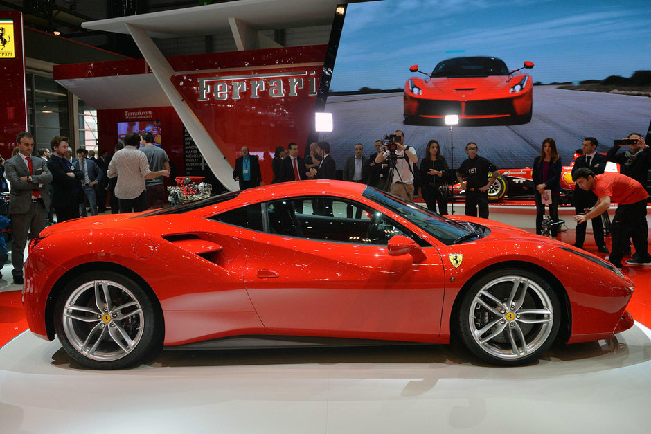 Geneva 2015: Ferrari 488 GTB