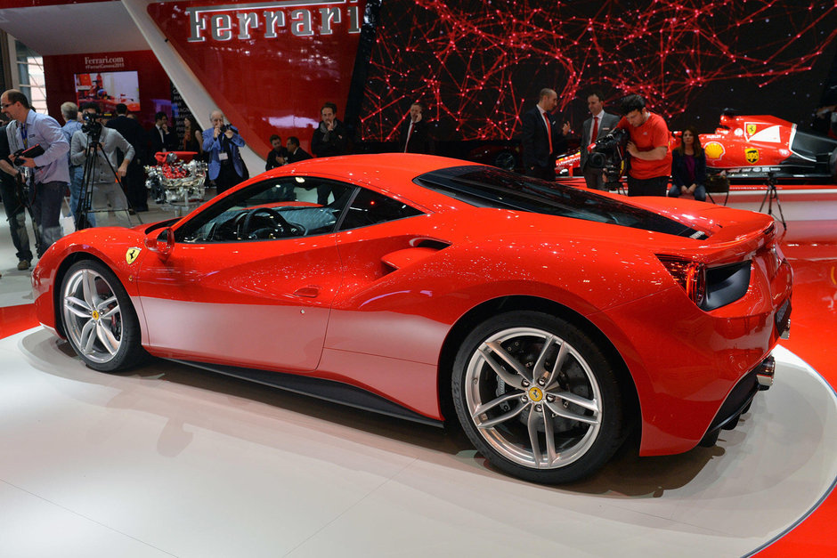 Geneva 2015: Ferrari 488 GTB