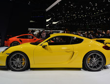 Geneva 2015: Porsche Cayman GT4