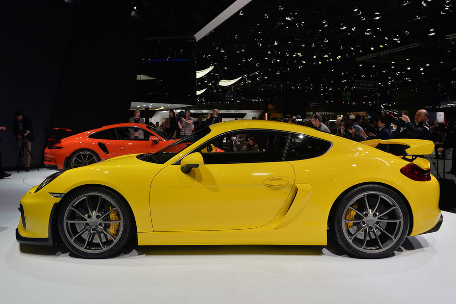 Geneva 2015: Porsche Cayman GT4