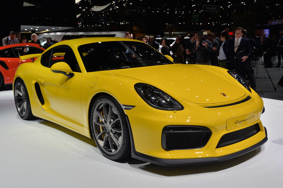 Geneva 2015: Porsche Cayman GT4