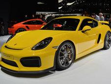 Geneva 2015: Porsche Cayman GT4