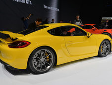 Geneva 2015: Porsche Cayman GT4