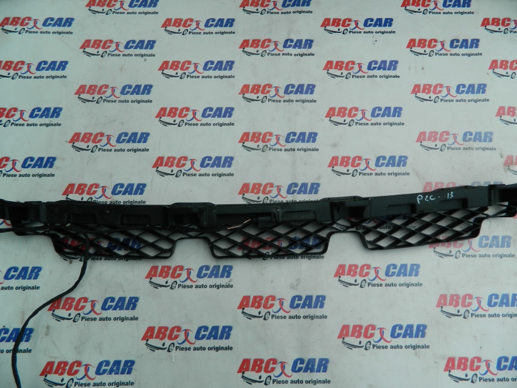 Ghidaj bara spate VW Passat CC Facelift cod: 3C8807863D model 2014