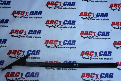 Ghidaj de centura stanga Audi A5 facelift 2012-2016 8F0859761A