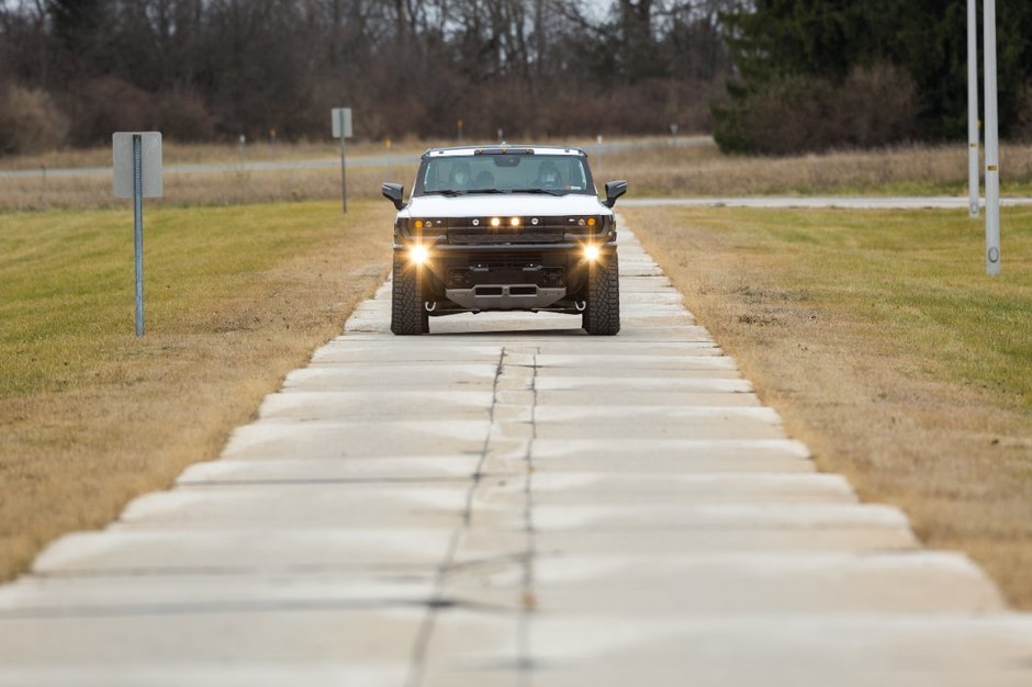 GMC Hummer EV in teste