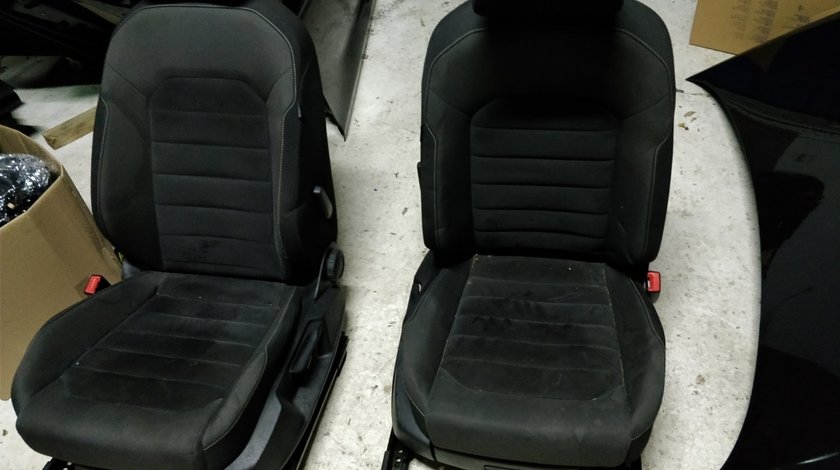 GOLF 7 SET SCAUNE FATA + BANCHETA SPATE ALCANTA + TEXTIL