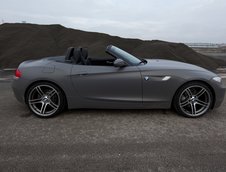 Gri mat? Da.. Pe noul Z4!