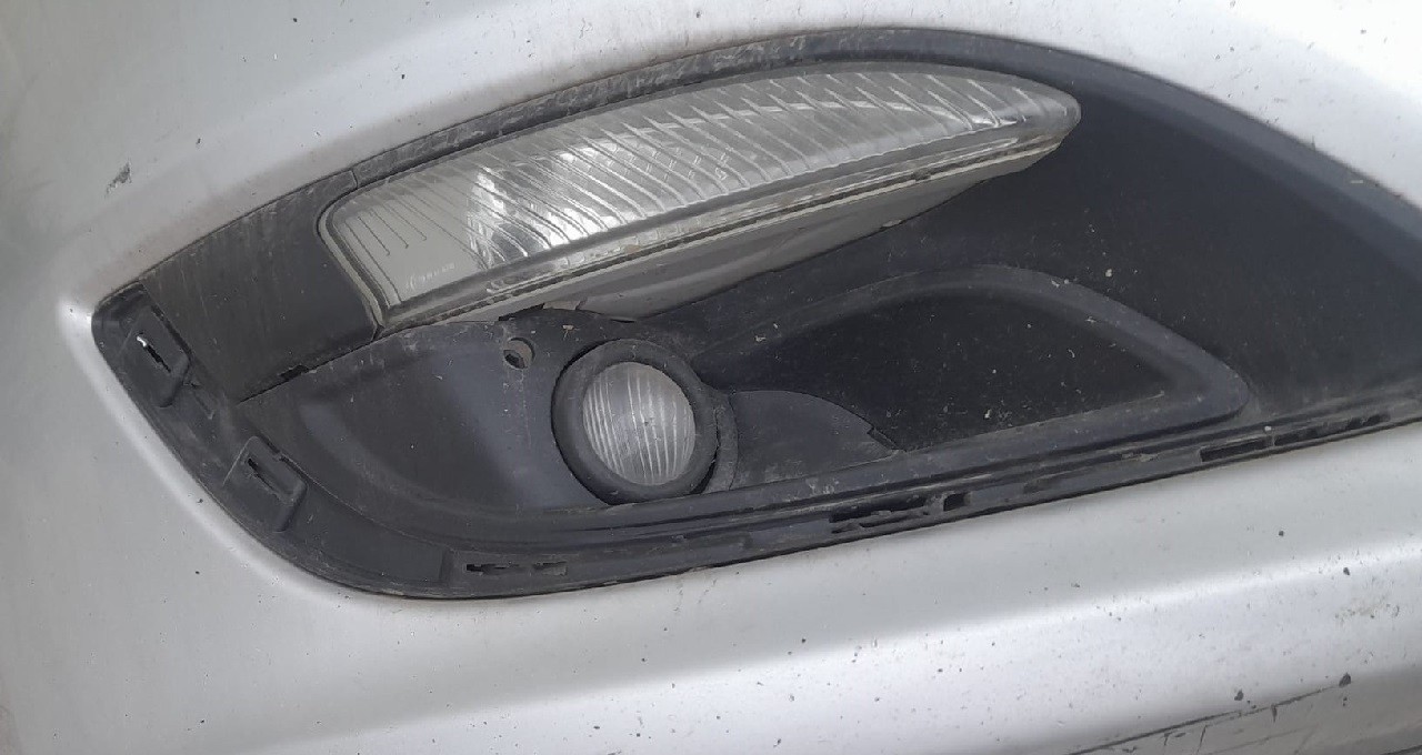 Grilă Proiector Opel Astra J facelift 2012-2015, partea dreaptă