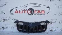 Grilă Skoda Fabia 2 - Roomster an 2007-2011 F8WKY...