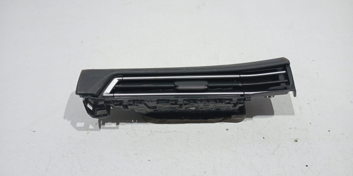 Grilă ventilație bord stanga 5H2858712 Volkswagen VW Golf 8 [2020 - 2024]