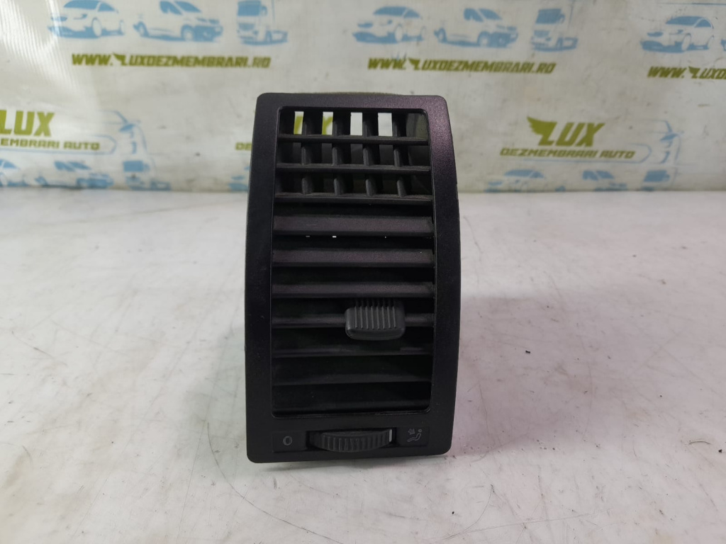 Grila aer bord 6q08197039b Volkswagen VW Polo 4 9N [2001 - 2005] 1.2 benzina AZQ