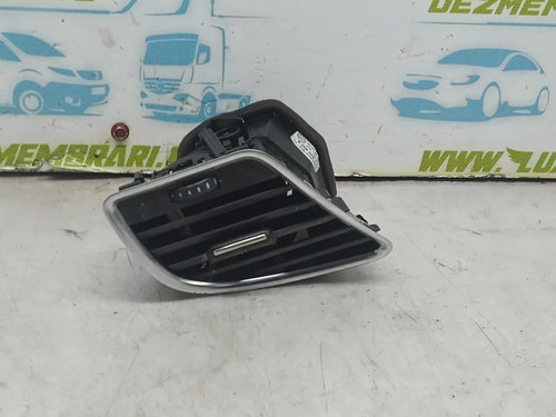 Grila aer bord 8t1820902 Audi A5 8T [2007 - 2011] 2.7 tdi CGKA
