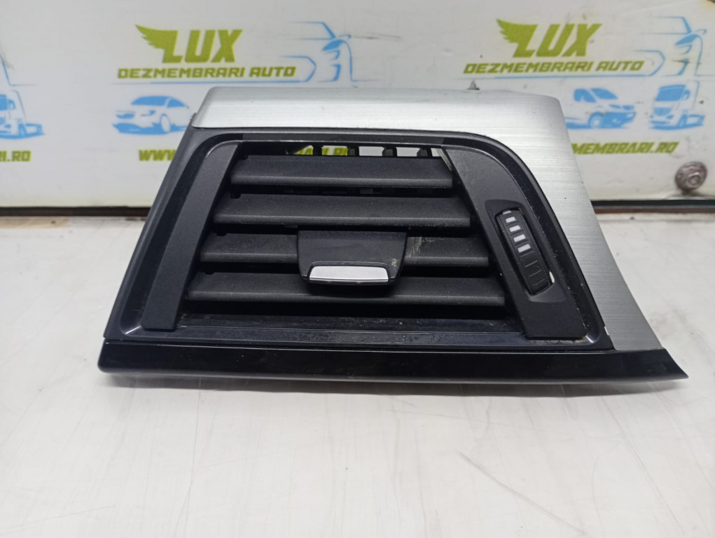 Grila aer bord 9218549-11 BMW Seria 3 F30 [2011 - 2016]