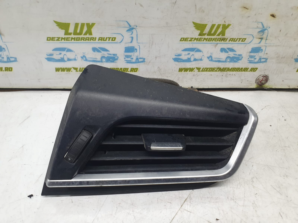 Grila aer bord 9287292 BMW Seria 2 Active Tourer F45 [2014 - 2018]