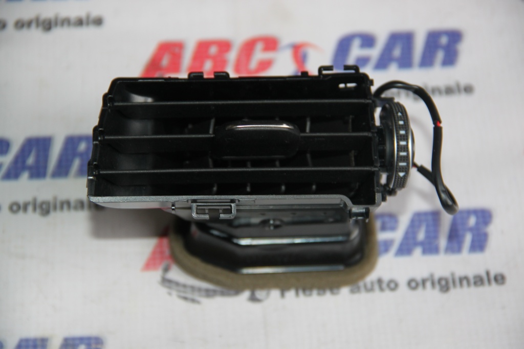 Grila aer bord Audi A4 B9 8W model 2017