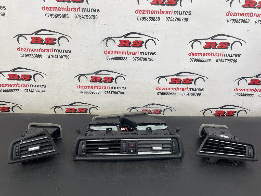 Grila aer bord BMW 520 d F10 F11 sedan 2012 (16828110)