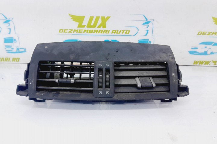 Grila aer bord centrala 55670-42060 Toyota Rav 4 3 (XA30) [2005 - 2010]