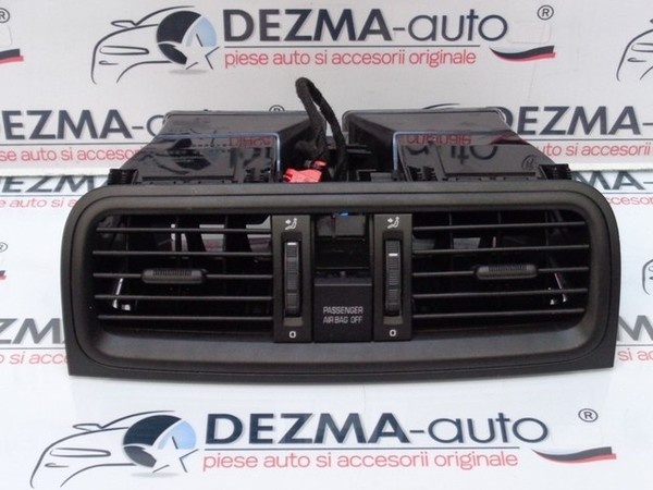 Grila aer bord centrala 5J0820951B, Skoda Fabia 2 (5J) 2006-2013 (id:215271)