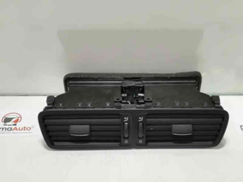 Grila aer bord centrala, cod 3C1819728E, Vw Passat Variant (3C5) (id:324962)