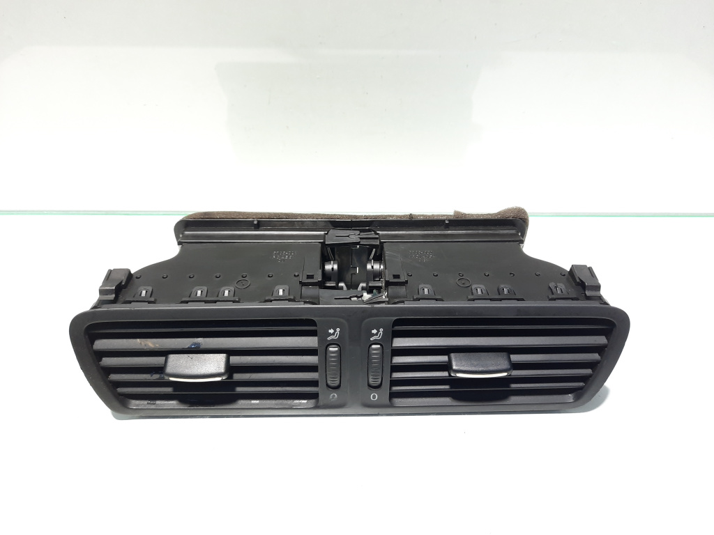 Grila aer bord centrala, cod 3C1819728E, Vw Passat Variant (3C5) (id:449431)
