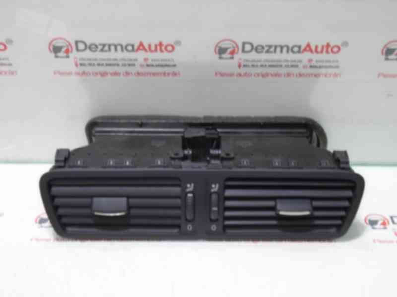 Grila aer bord centrala, cod 3C2819728D, Vw Passat (3C2) (id:307565)