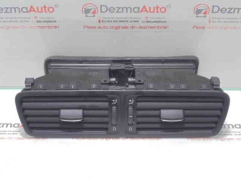 Grila aer bord centrala, cod 3C2819728D, Vw Passat (3C2) (id:289950)