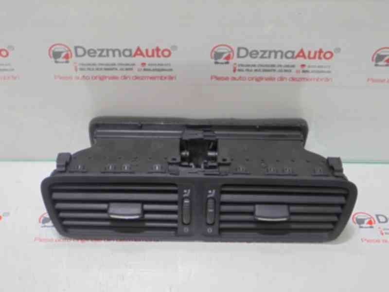 Grila aer bord centrala, cod 3C2819728D, Vw Passat Variant (3C5) (id:304408)