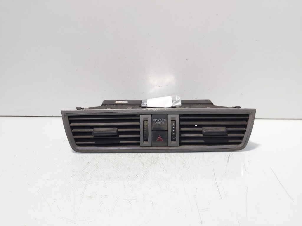Grila aer bord centrala cu buton avarii, cod 5JA820951, Skoda Rapid (NH3) (id:706919)