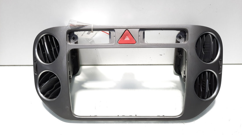 Grila aer bord centrala cu buton avarii, VW Tiguan (5N) (id:565296)