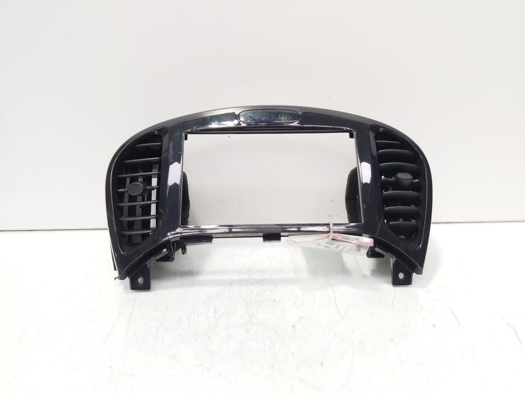 Grila aer bord centrala, Nissan Juke (id:691436)