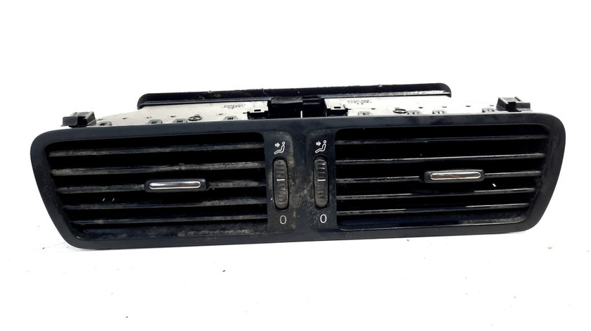 Grila aer bord centrala, VW Passat Variant (3C5) (id:514287)