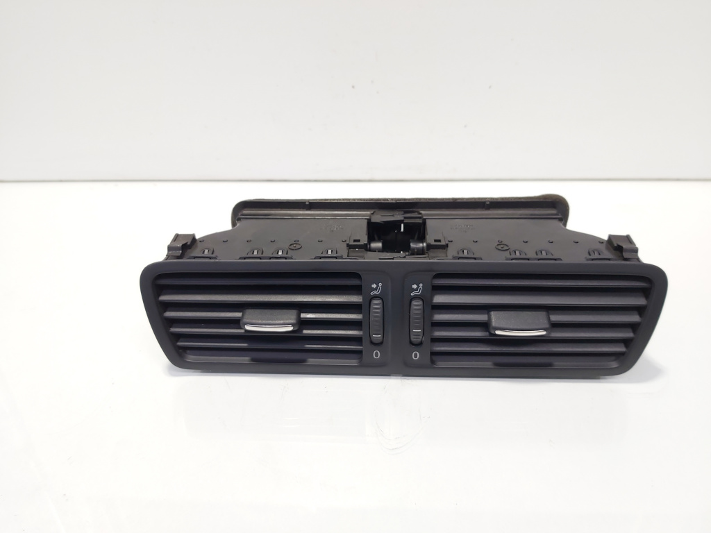 Grila aer bord centrala, Vw Passat Variant (3C5) (id:623604)