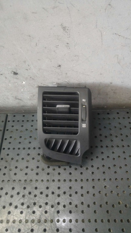 Grila aer bord dreapta chevrolet captiva c100 c140